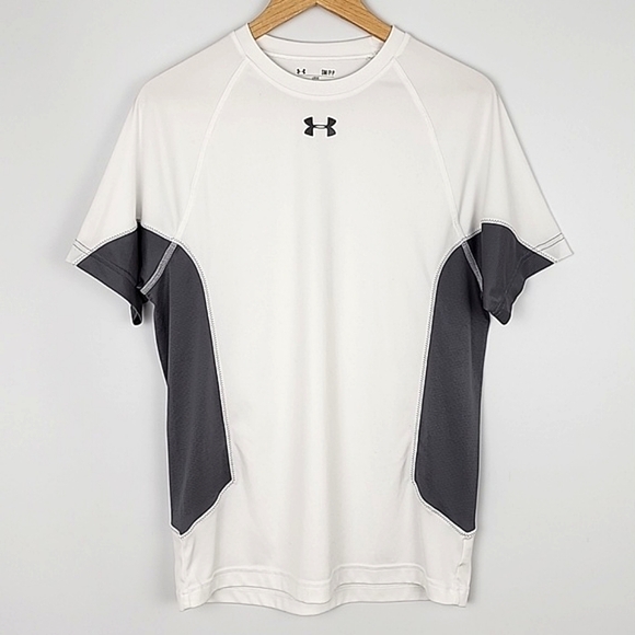 Under Armour Other - ⭐️3/ $30⭐️ Under Armour Men's Loose Heatgear White T-Shirt Short Sleeves Size S